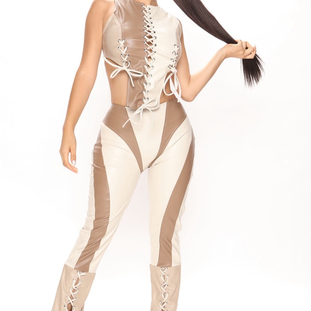 Fashion nova faux leather set